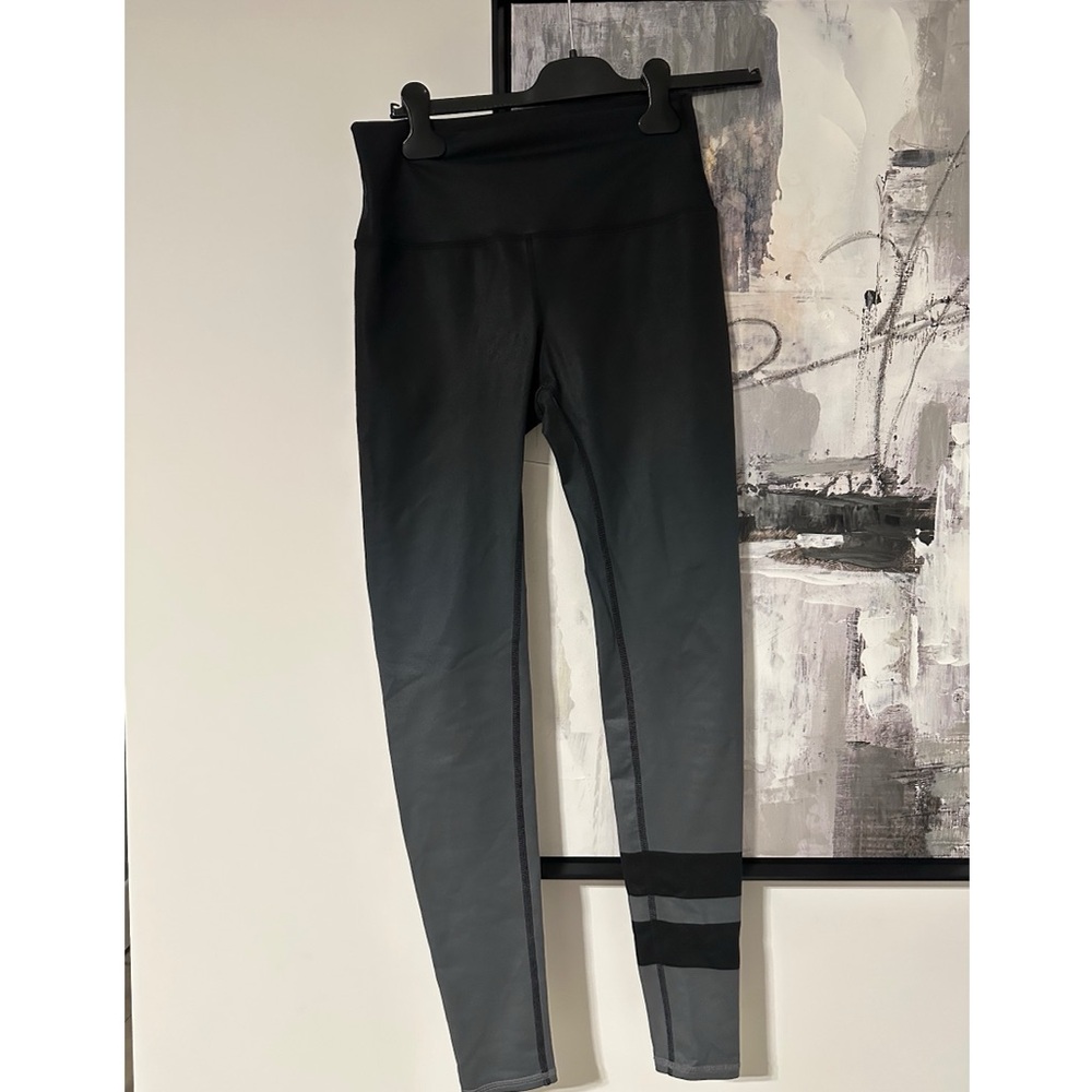 ALO LEGGINGS